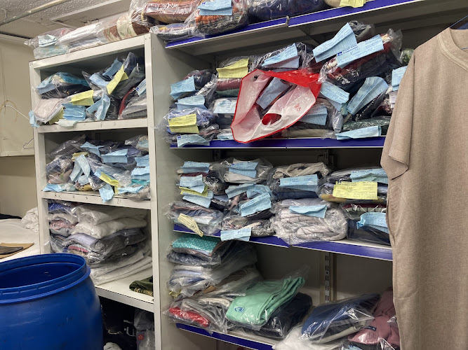 Al Ateen Gar Ironing in Hay Al Gharb