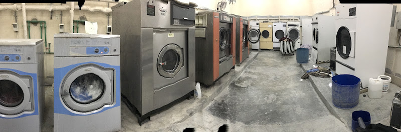 Al Essa Laundry مغسلة العيسى لتنظيف الملابس in Mraisheed