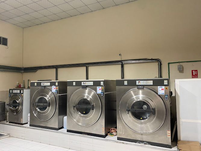 al rafidain laundry in Musaffah