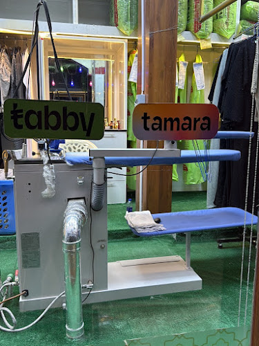 Alaa Kaifak Automatic Laundry - Br 6 in Saih Alkhor Suburb