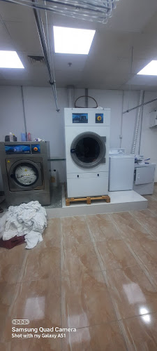 Golden Dashtik Laundry in Al Safa