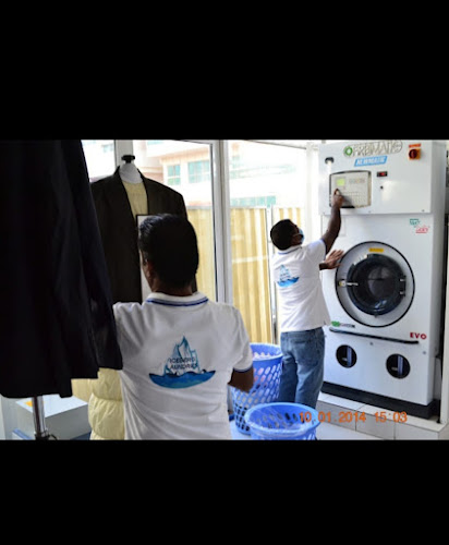 Iceberg Laundries (WORLD-CLASS LAUNDRY) in Musaffah