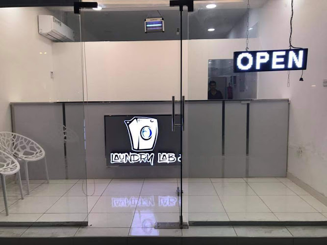 Laundry lab in Old Town