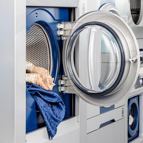 Le Degraissage Laundry - Jumeirah Golf Estate in Jumeirah Village Triangle