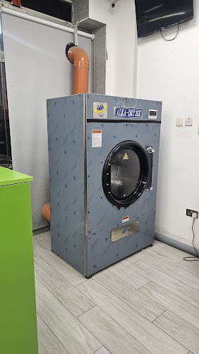 Smart shine laundry in Muwaileh Commercial
