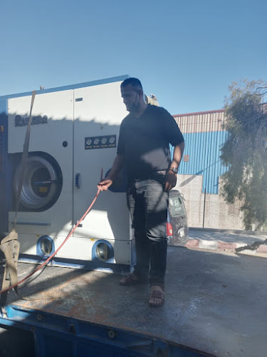 مغسلة مصبغة عطر الياسمين eitr alyasmeen laundry in Ajman